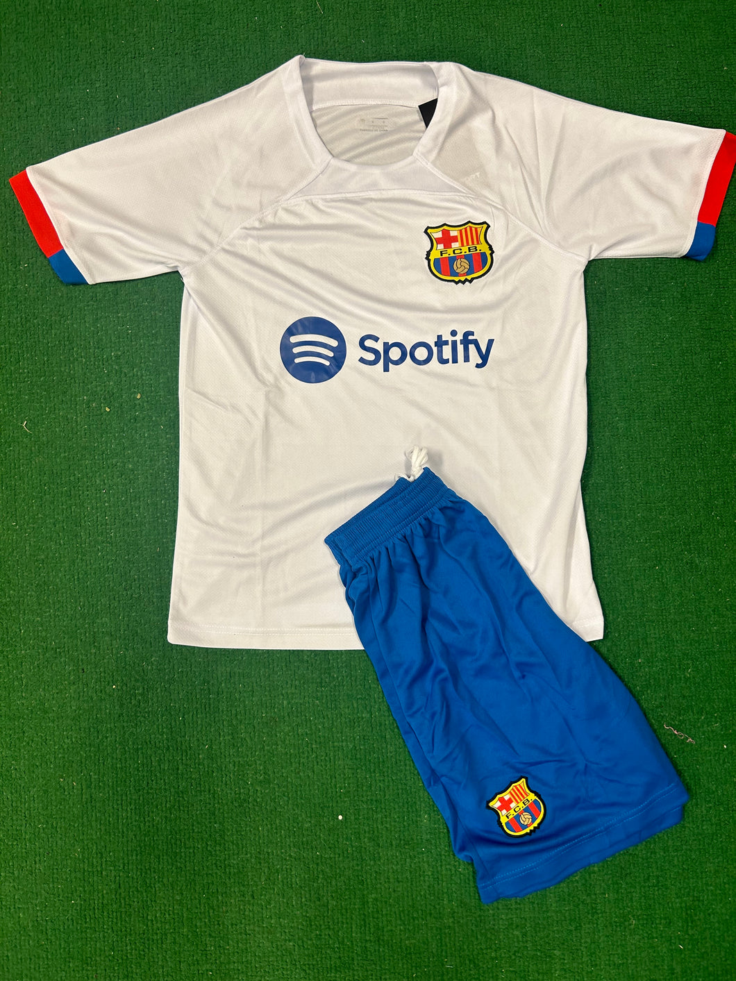 FC Barcelona 23/24 Youth Away Kit