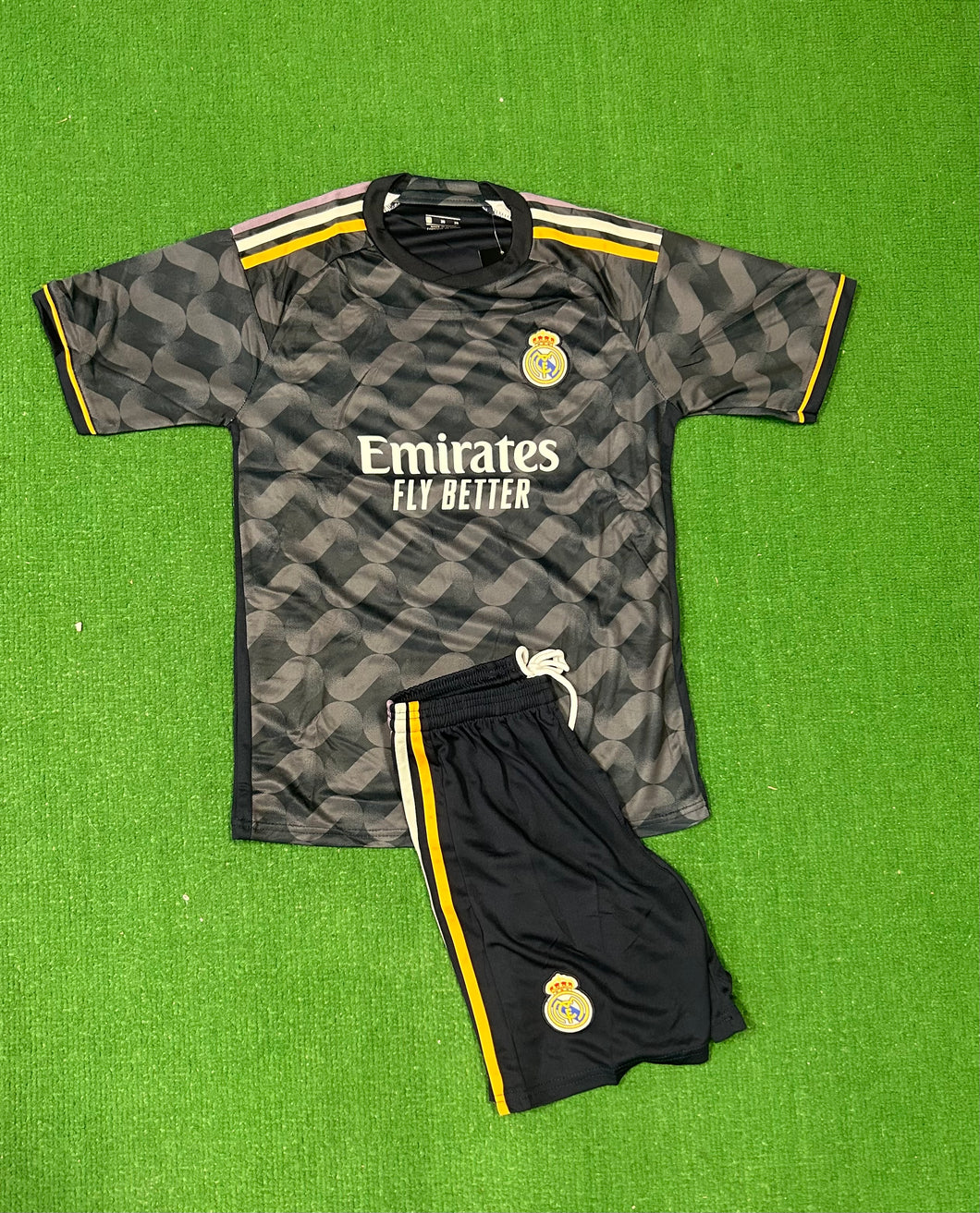 Real Madrid 23/24 Youth Away Kit