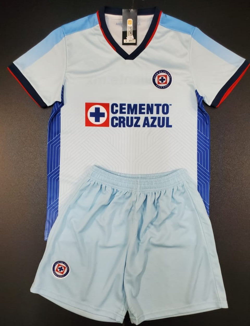 Cruz Azul 23/24 Adult Kit