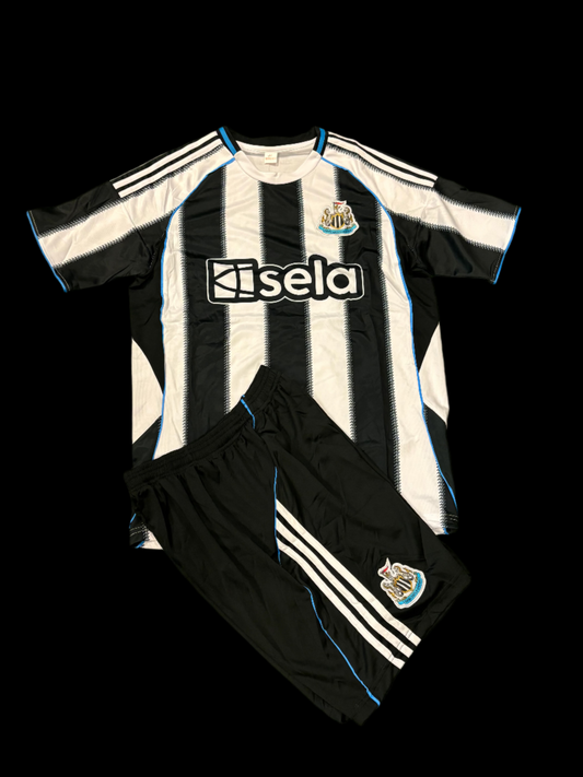 Newcastle 25/26 Adult Home Kit - The Art of Soccer Shop