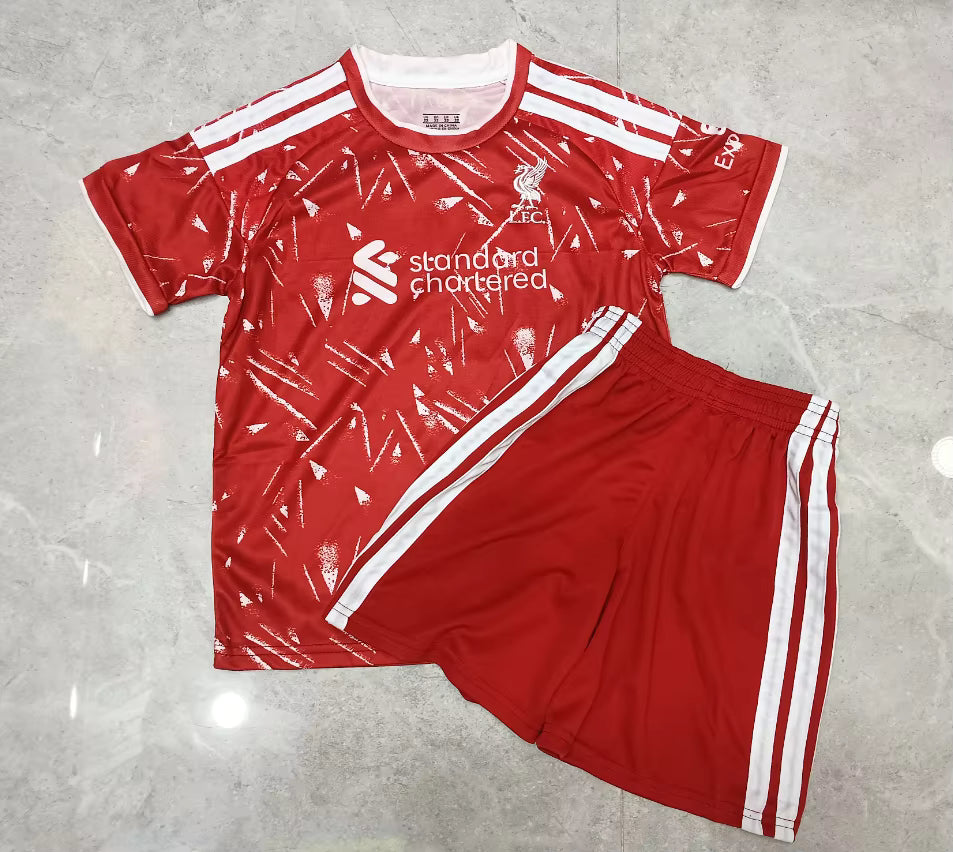 Liverpool 26/27 Youth Home Kit